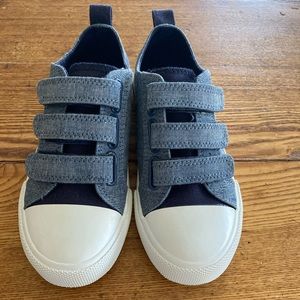 Kids Size 13 Sneakers